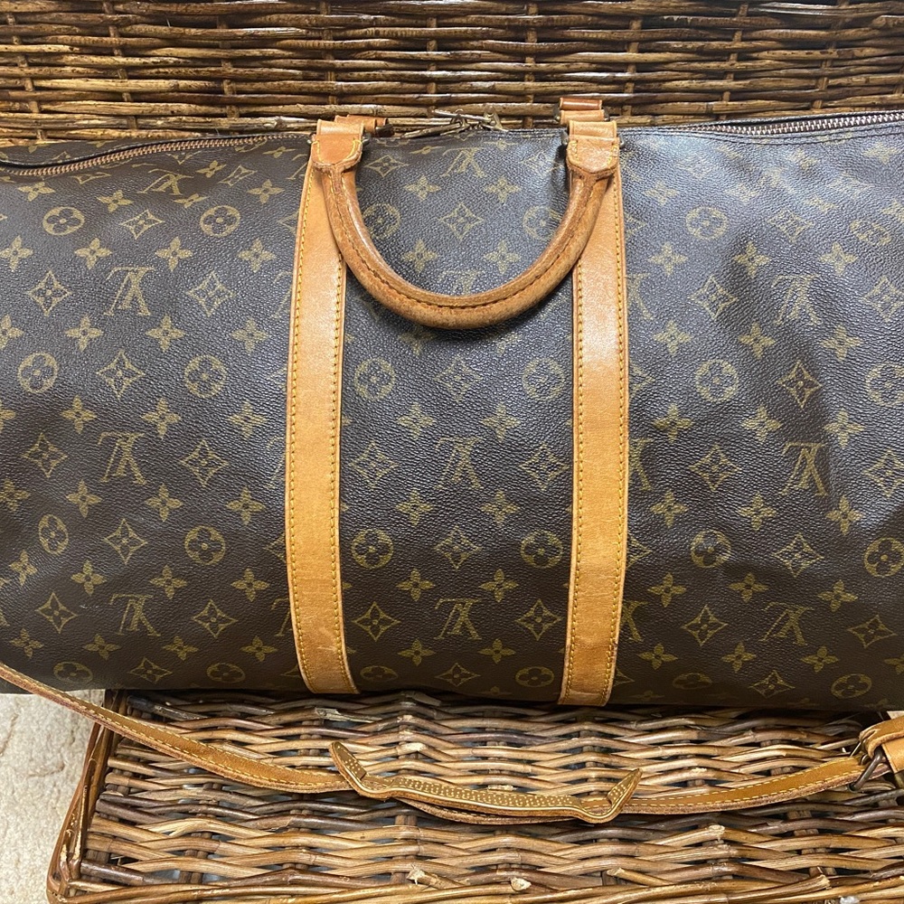 Louis Vuitton Monogram BANDOULIÈRE 55